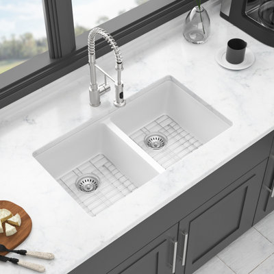 White Quartz 33X19" Double Bowl  50/50  Undermount Kitchen Sink, High - End Composite Material, Smooth And , Package With Strainers Clips Granite Sink In White, Quiet, Non Scratch, Easy To Wipe,