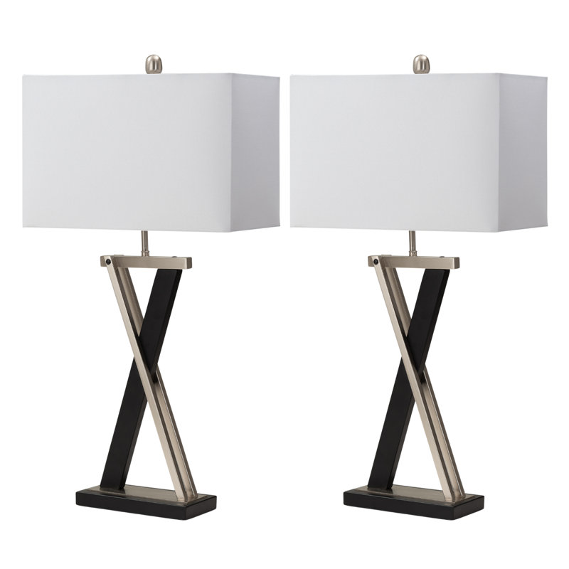Ensemble de deux lampes de table en métal noir de 29 po avec abat-jour conique blanc