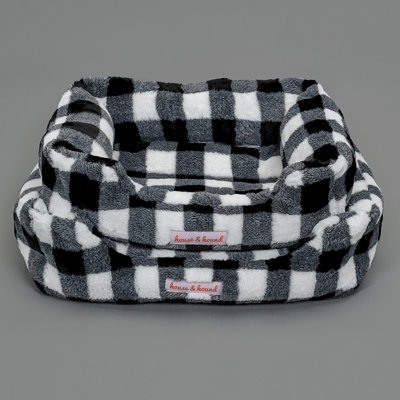 Plaid Pet Bed