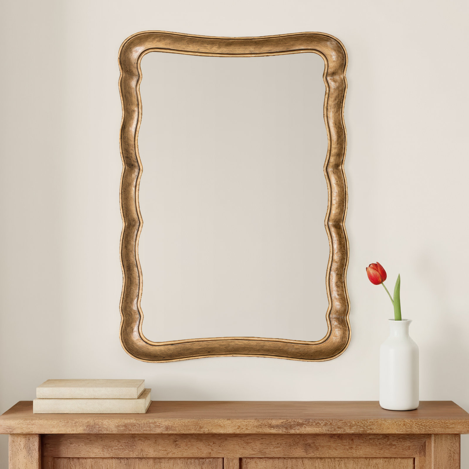 Elligton High-Density Polyethylene (HDPE) Wavy Mirror