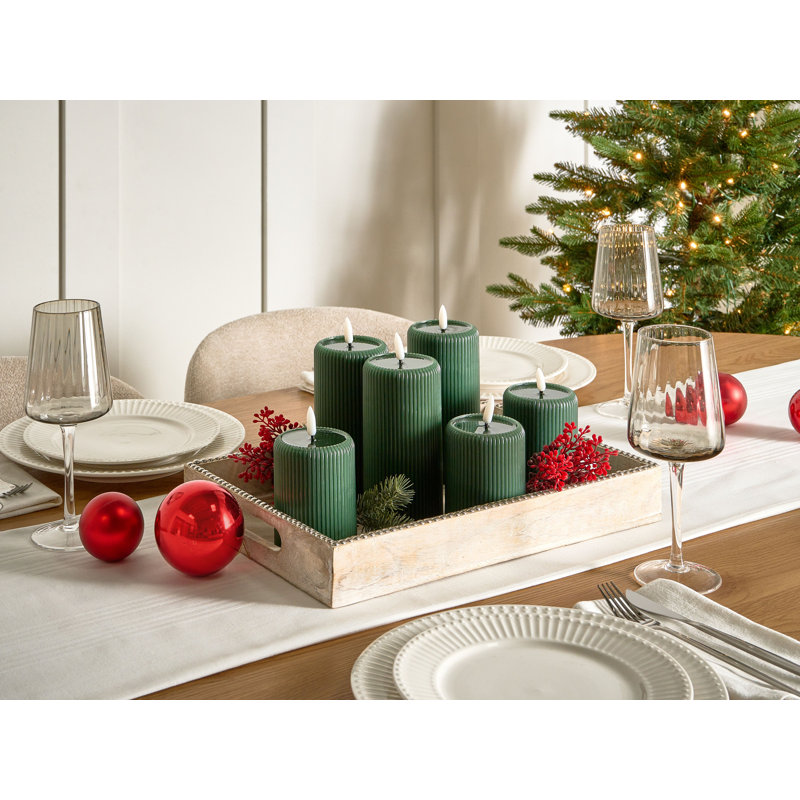 NOISETTE Decorative Accent Candle, Green