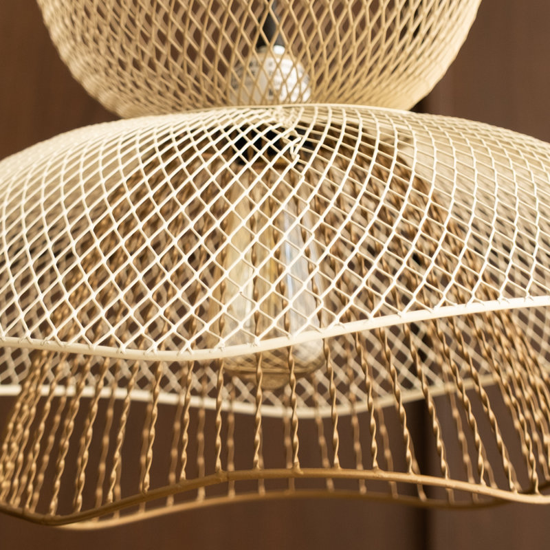 Luminaire suspendu en métal déployé Mallawa