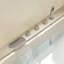 Robinet de baignoire romaine à 3 poignées à fixation sur le comptoir avec douche à main-119401600