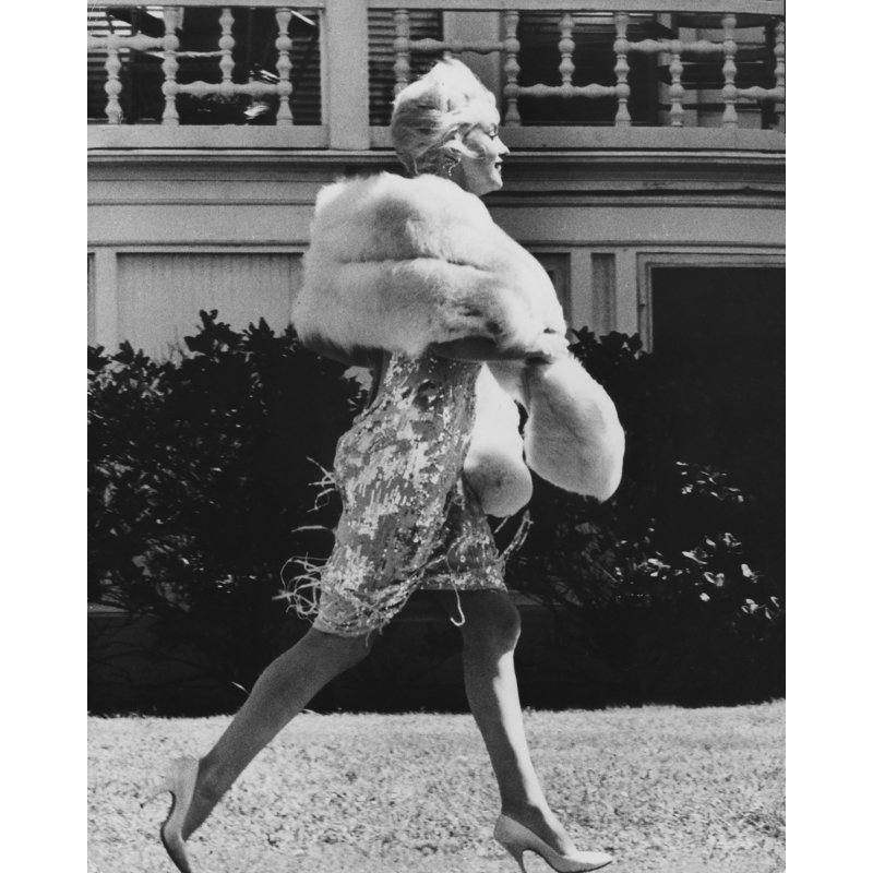 Marilyn Monroe sur une promenade 19 "X 25,5" Open Edition sans cadre, Sans cadre, L 8 po x H 10 po