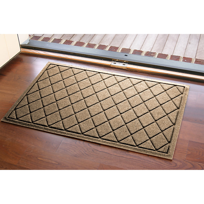 WaterHog® Argyle 23 in. x 35 in. Indoor Outdoor Doormat, Camel, Rectangle 24" x 36"