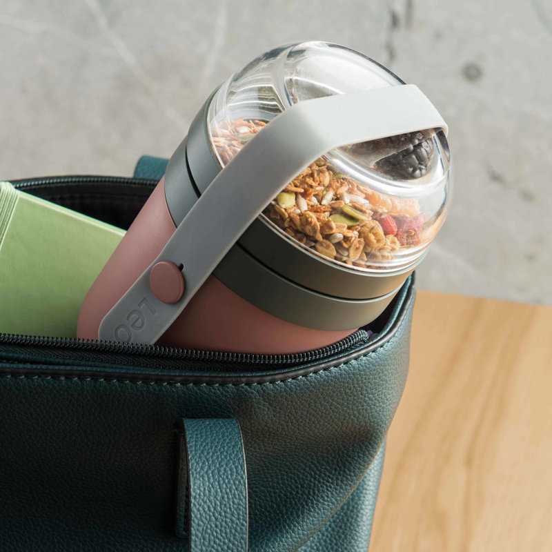 Leo Food Storage - Set of 2 Containers and 1 Lids
