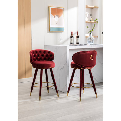 Tabourets de bar de cuisine pivotants à 360 degrés 2 pièces avec repose-pieds, pieds en bois massif, revêtement en velours confortable, construction, limite de poids de 250 lb, look rétro, pivotant pour