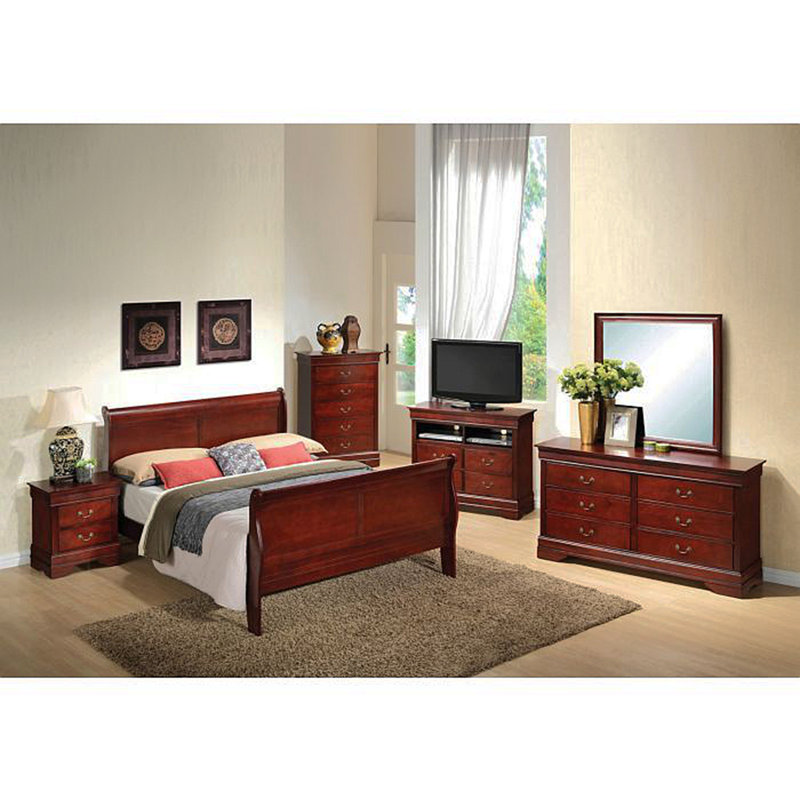 Charming Traditional Cherry Bed