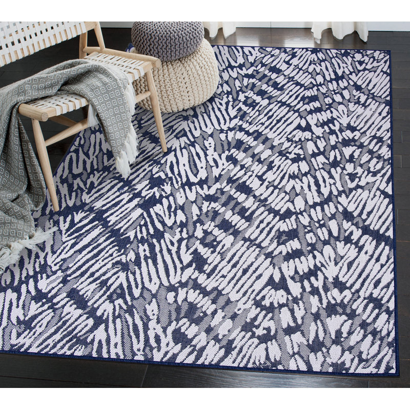 Tapis intérieur / extérieur bleu marine Gebhardt, Rectangle 5 pi 3 po x 7 pi 6 po