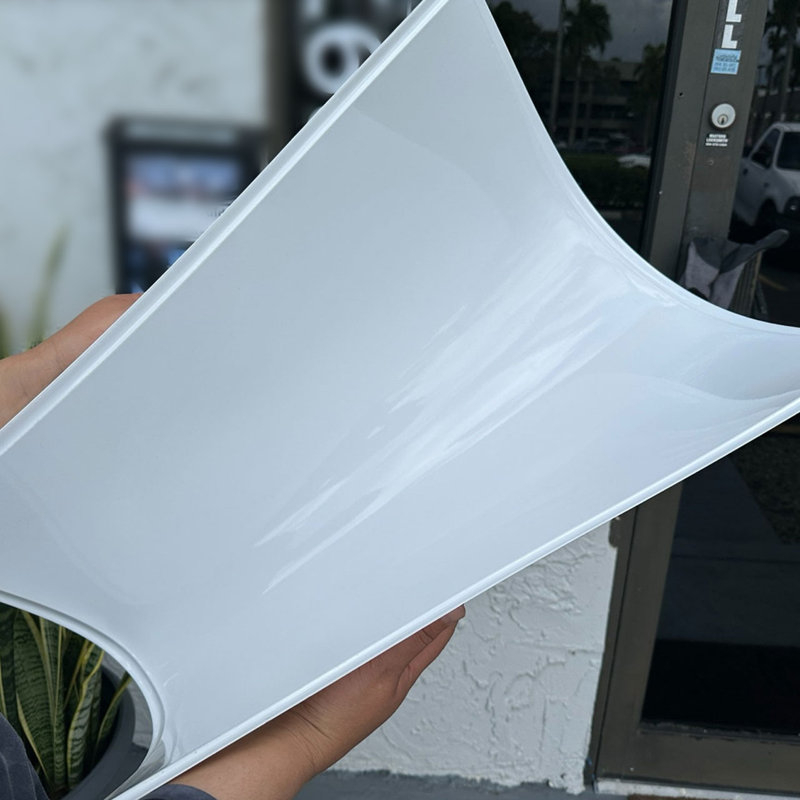 Carreau de plafond en PVC blanc satiné ultra pur L 2 po x l 2 po Smooth Economy
