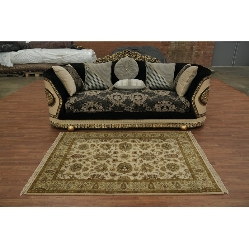 Tapis oriental élégant à motif floral beige et olive Agra 4 x 6