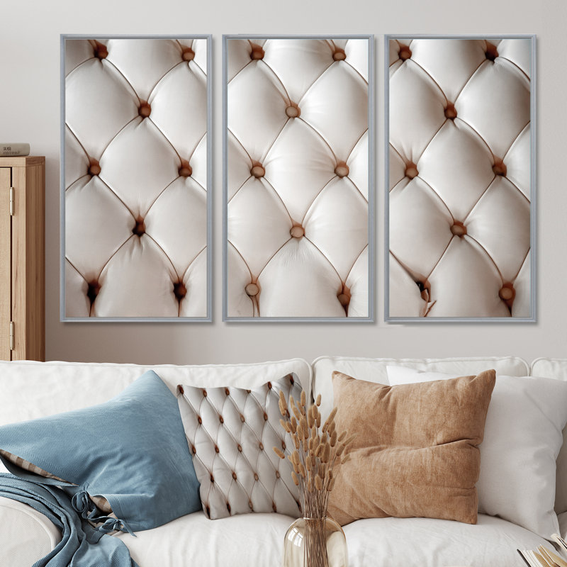 Canapé en cuir en forme de losange - ensemble de 3 impressions sur toile flottantes, H 28 po x l 36 po, Argent