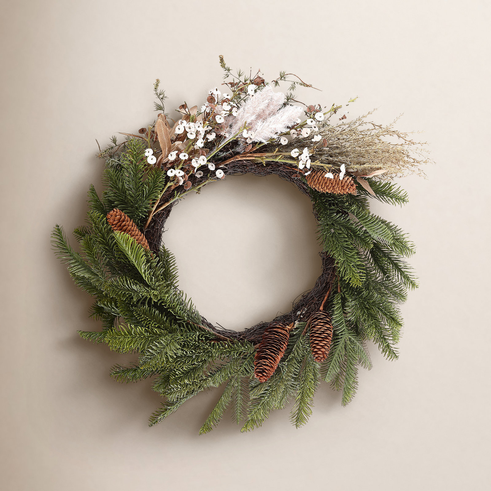 21'' Plastic Wreath