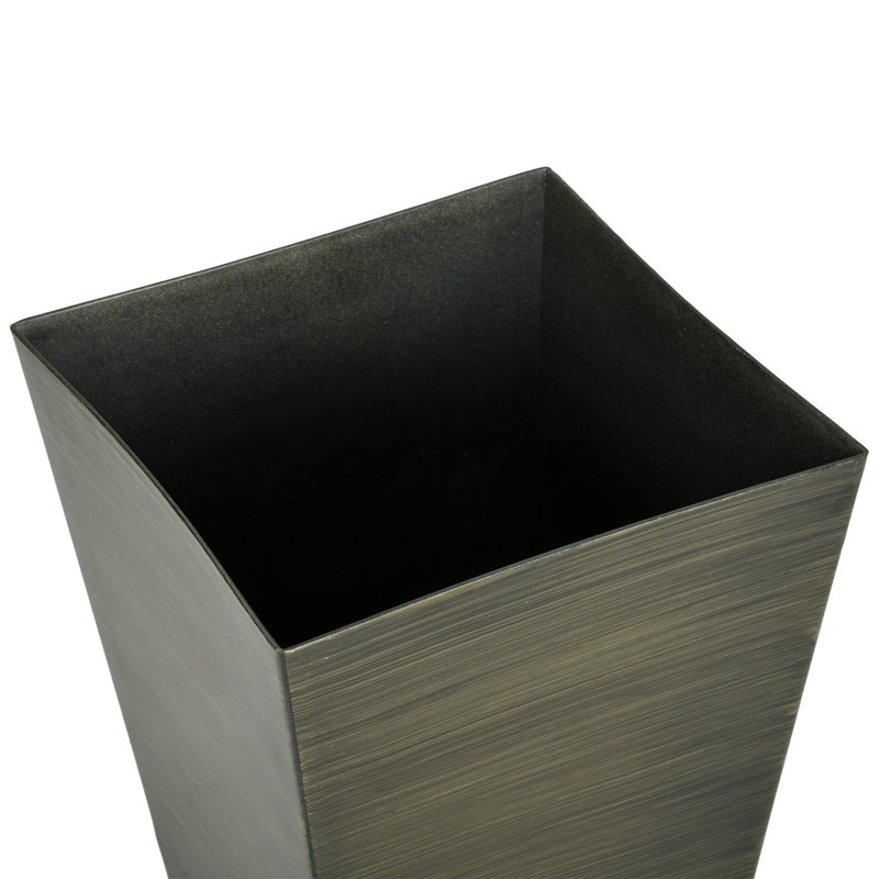 Pot à fleurs, Gris