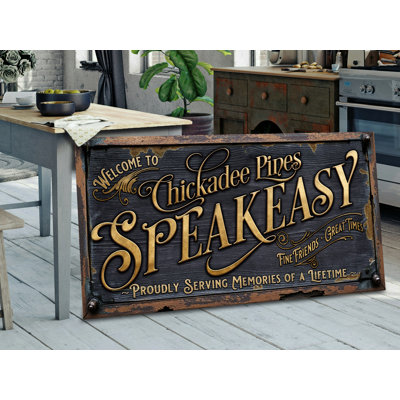 Nom de famille Speakeasy personnalisé sur métal