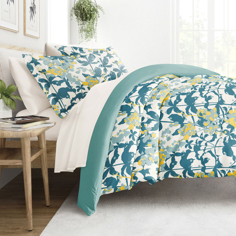 King Teal Floral Microfiber Bedding Bundle with Comforter and Sheets