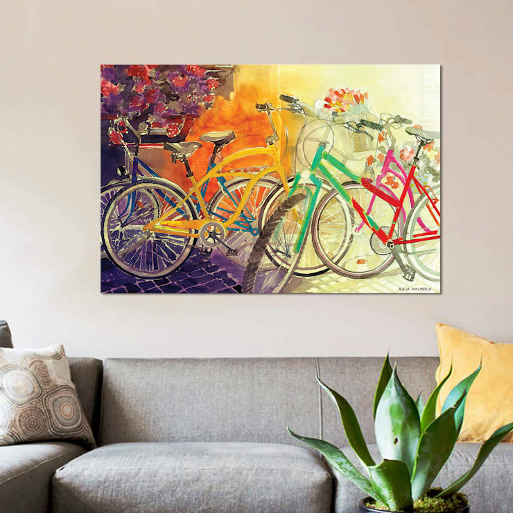 «Bikes I» par Maja Wronska, impression sur toile, H 26 po x l 40 po x P 1,5 po, Pas de tapis, Toile tendue