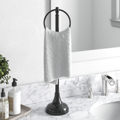 Freyja 1 Towel Stand