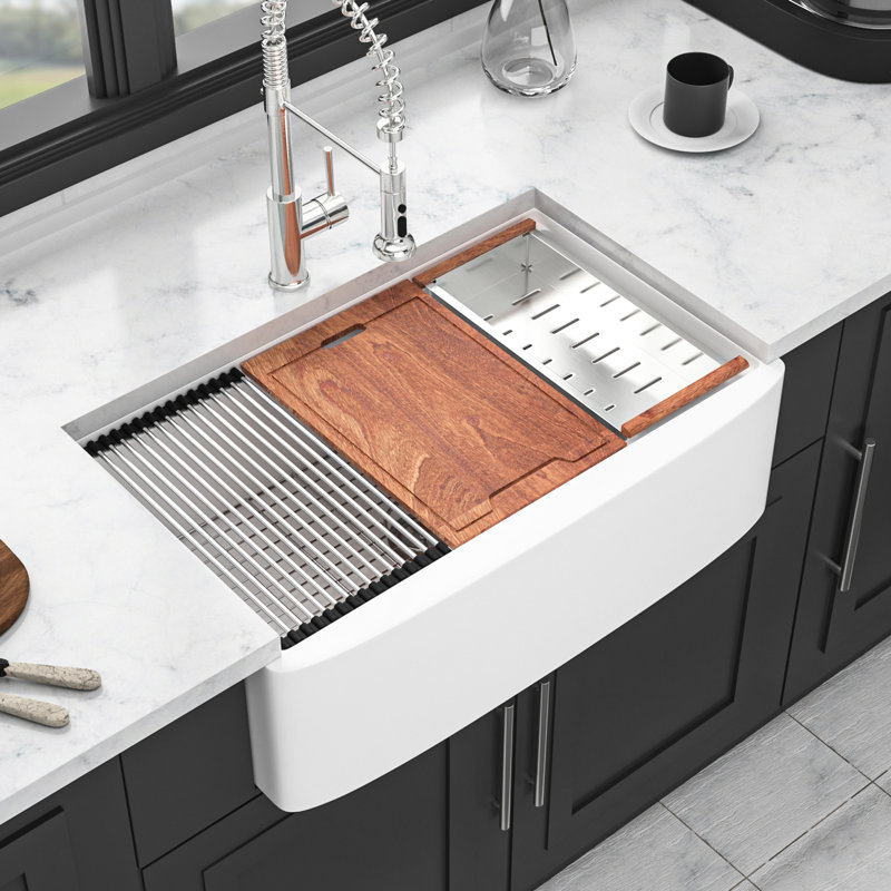 Station de travail en céramique blanche de 33 po à cuve simple - et résiliente, résistante à la décoloration des copeaux, rebord d'espace, évier de cuisine à cuve profonde, à taches, avec grille à vaisselle, crépine, planche à découper,