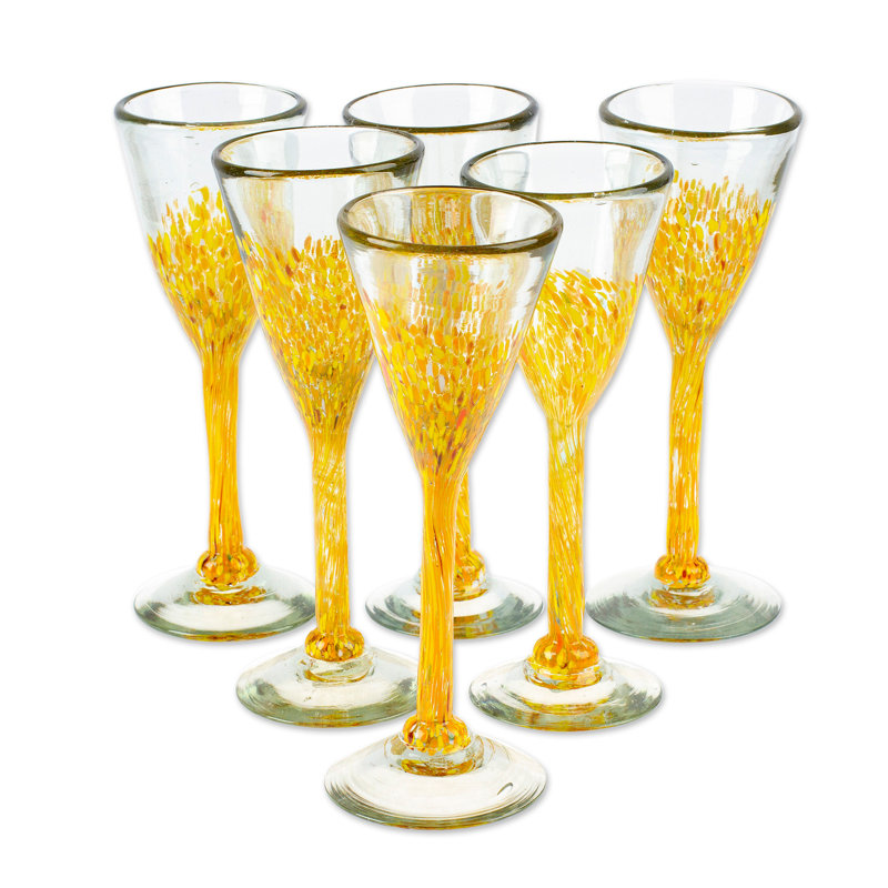 Ensemble de 6 flûtes à champagne en verre recyclé soufflé à la main Mylie (ensemble de 6)