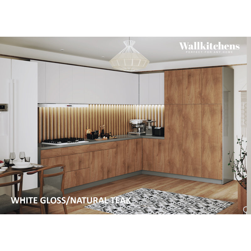 Cuisine complète moderne en panneau de fibres à densité moyenne de 144 po x 102 po x 96 po WALLKITCHENS en teck naturel et blanc brillant 