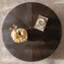 Table basse ronde rétro-988720711