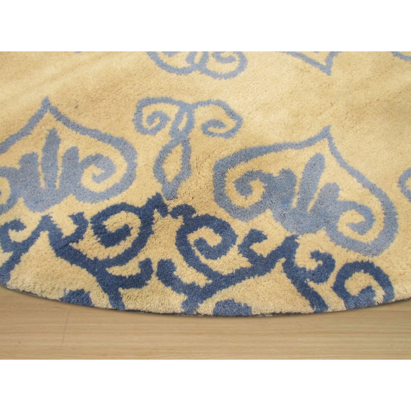 Hand Tufted Wool Floral Area Rug