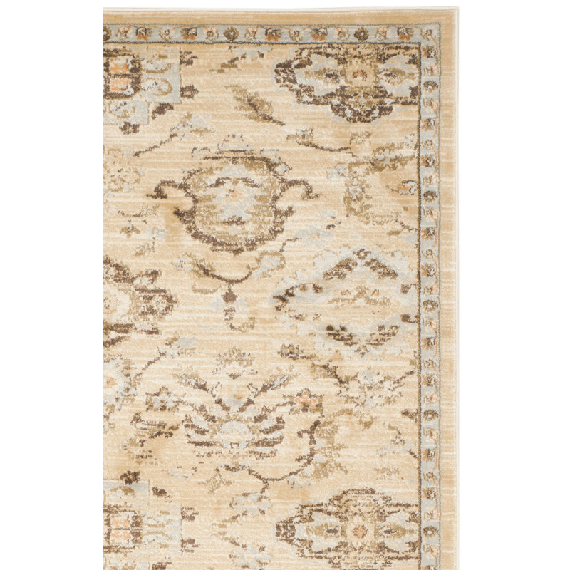 Tapis à motif floral McCabe, Rectangle 5 pi 1 po x 7 pi 7 po