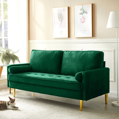 Canapé en velours minimaliste de 65 pouces avec pieds de couleur métallique, complet avec coussins, idéal pour le salon ou la chambre à coucher.