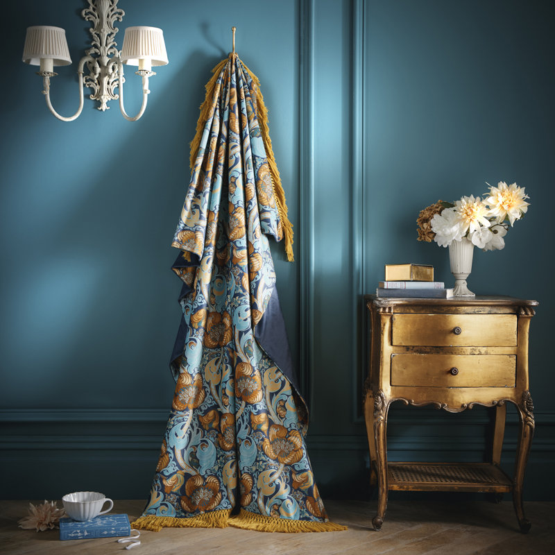 Laurence Llewelyn-Bowen Down the Dilly Throw Ochre