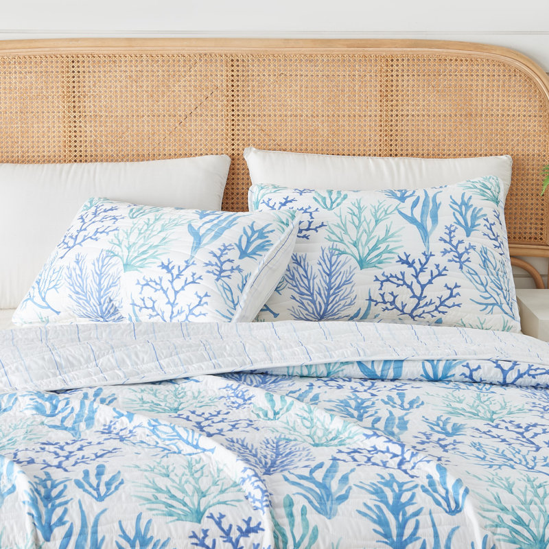 Blue Watercolor Coral Coastal Reversible Quilt Set with Shams, King Quilt + 2 King Shams