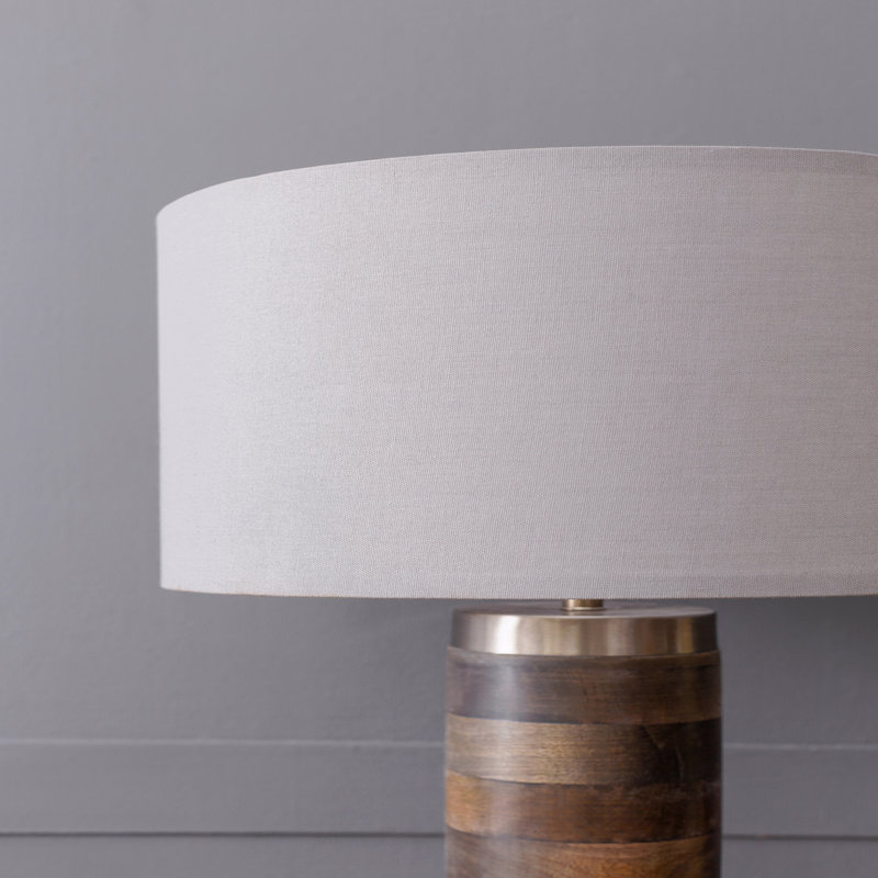 Lampe de table (assemblage de l'abat-jour requis)