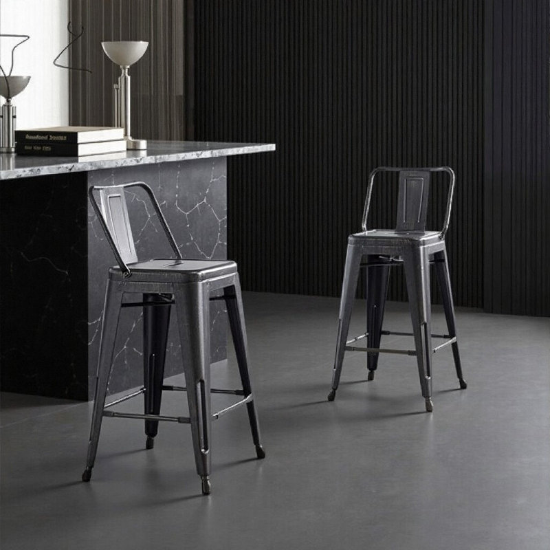 Ensemble de tabourets de bar industriels noirs patinés - dossier baquet et conception à 4 pieds