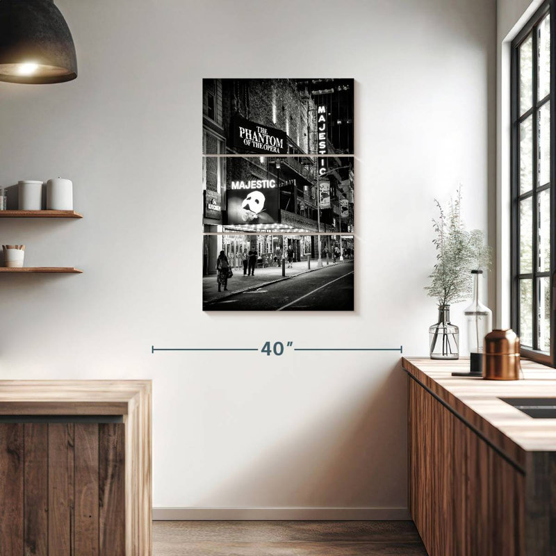 Lilie Majestic, 38" H x 24" W