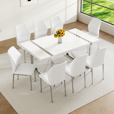 Ensemble de table de salle à manger 71 ", table de cuisine moderne et chaises avec plateau en panneau de fibres à densité moyenne laqué épais, structure en métal et chaises en similicuir