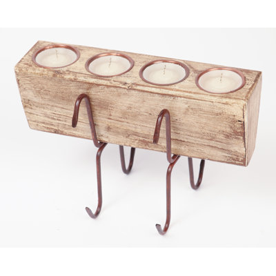 Candélabre en bois