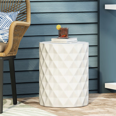 Table d'appoint d'extérieur en béton léger, de forme géométrique simple, base, sans assemblage, l 15,51 po x P 15,51 po, design moderne blanc, pièce fonctionnelle, hauteur 18,55 po, antique