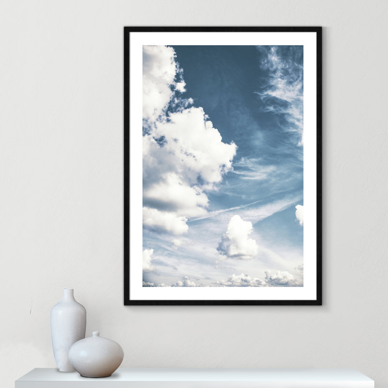 The Clouds Above - Photographie de cadre photo, H 41,5 po x l 29,5 po x P 0,88 po, Noir