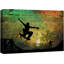 "Skateboard Staters jouant sur fond grunge rustique" sur toile-100095230-100095232