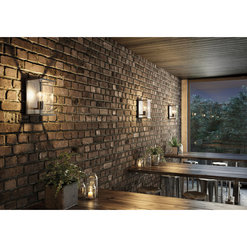30cm H Outdoor Flush Mount