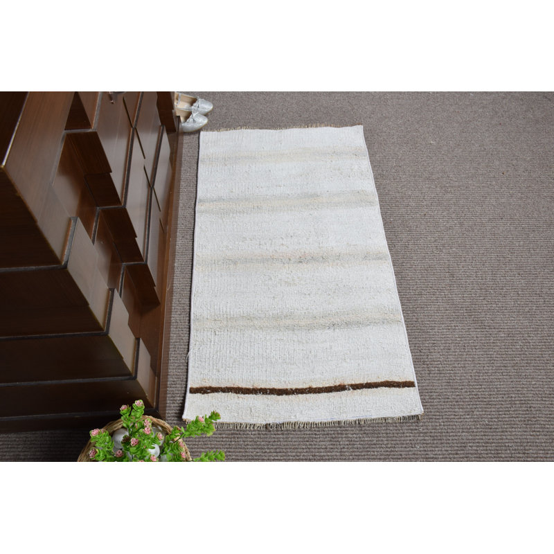 Tapis turc Oushak rétro tissé à la main vintage à rayures beiges, idéal pour décorer un couloir de style bohème