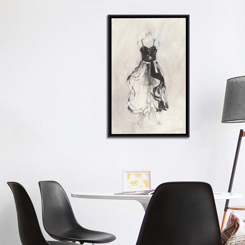 «Black Evening Gown II» par Ethan Harper - reproduction d'art, H 40 po x l 26 po x P 1,5 po, Toile avec cadre noir