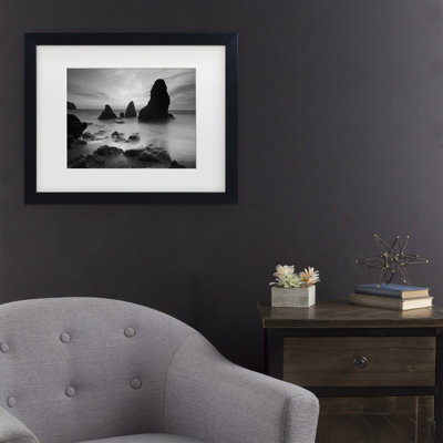 Art mural encadré - décoration murale avec cadre mate «Rodeo Beach I Noir and White» par Moises Levy - Art du salon, de la cuisine et de la salle de bain - 16 x 20