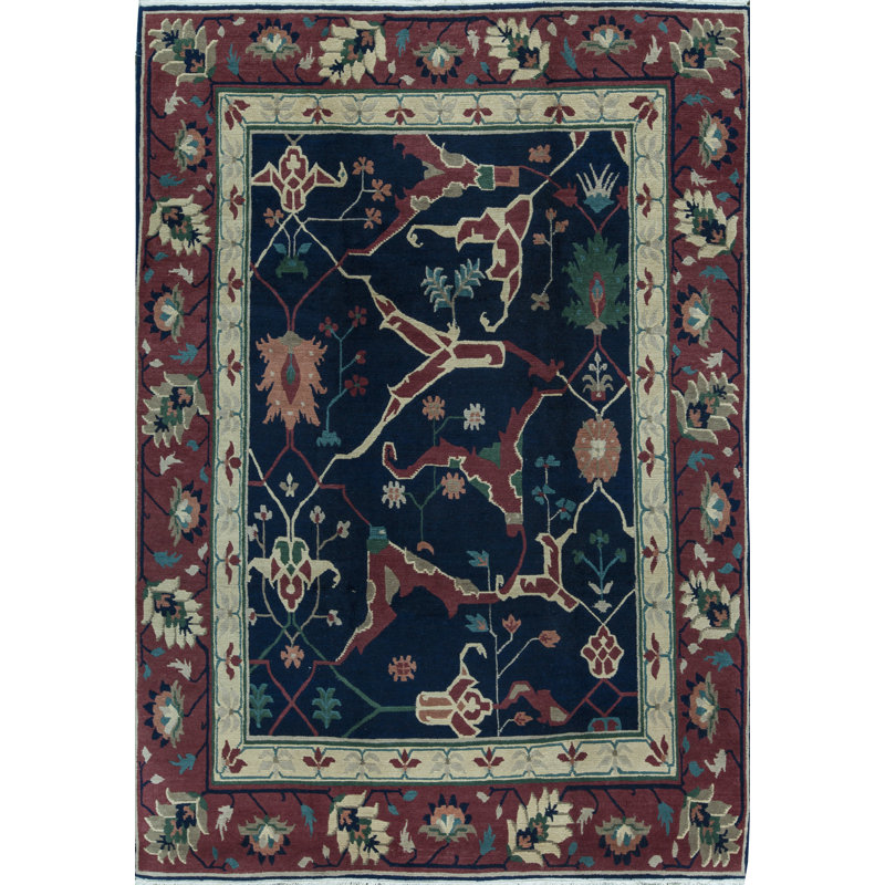 Tapis bleu marine noué à la main de haute qualité