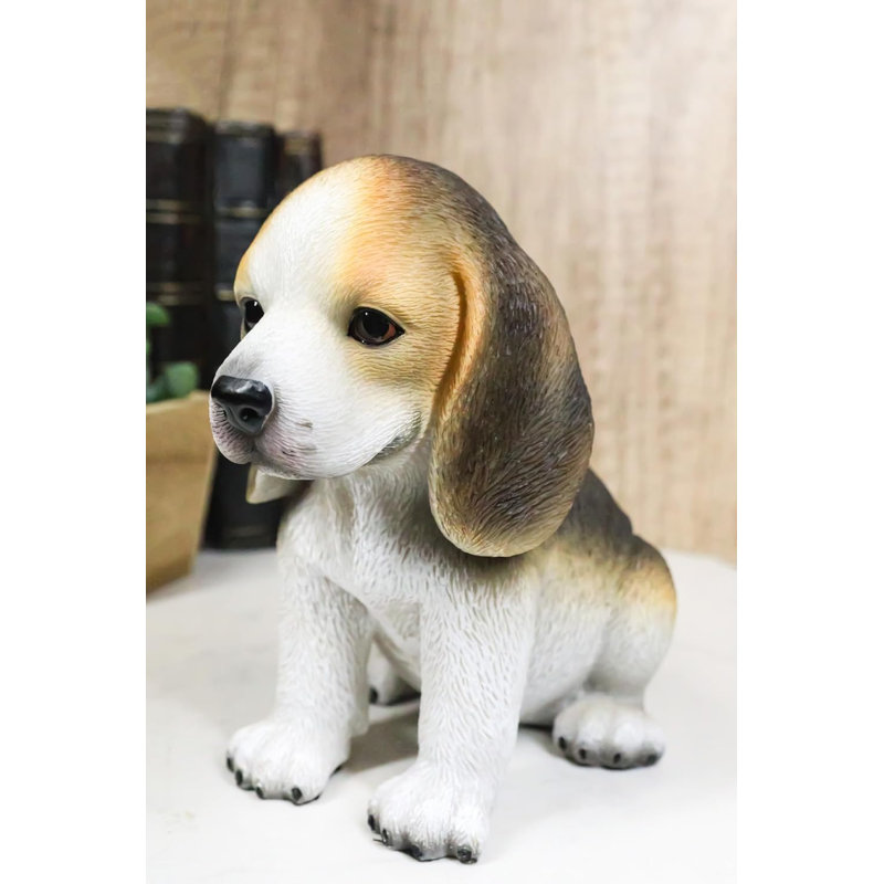 Figurine réaliste de chiot beagle tricolore réaliste assis 6 po