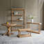 Étagère haute à 5 niveaux en bois naturel avec montants en fuseaux sculptés, idéale pour une décoration rustique et de style campagne française