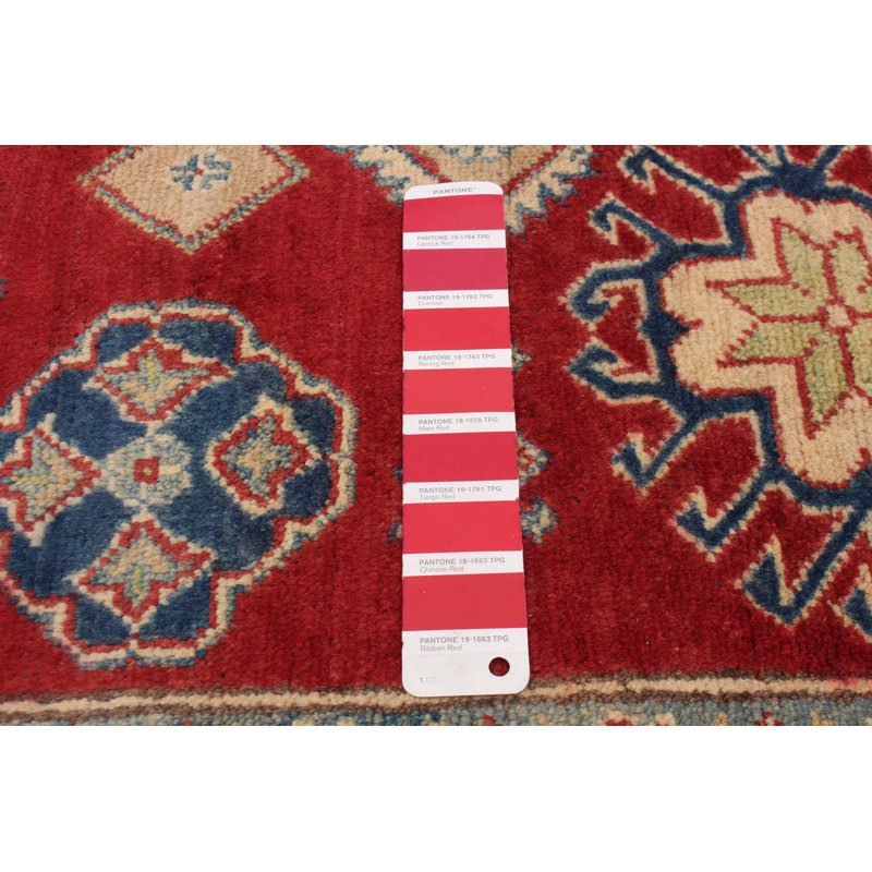Tapis rouge foncé Finest Ghazni 5 pi 1 po x 6 pi 7 po
