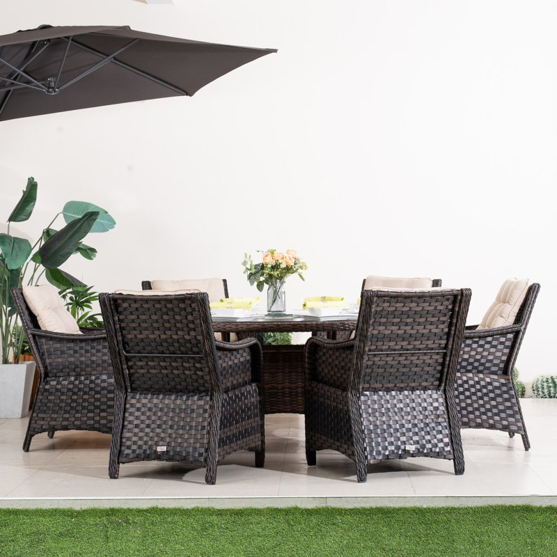 Ensemble de salle à manger de patio en osier pour 6 personnes avec table ronde Northpoint, coussins inclus