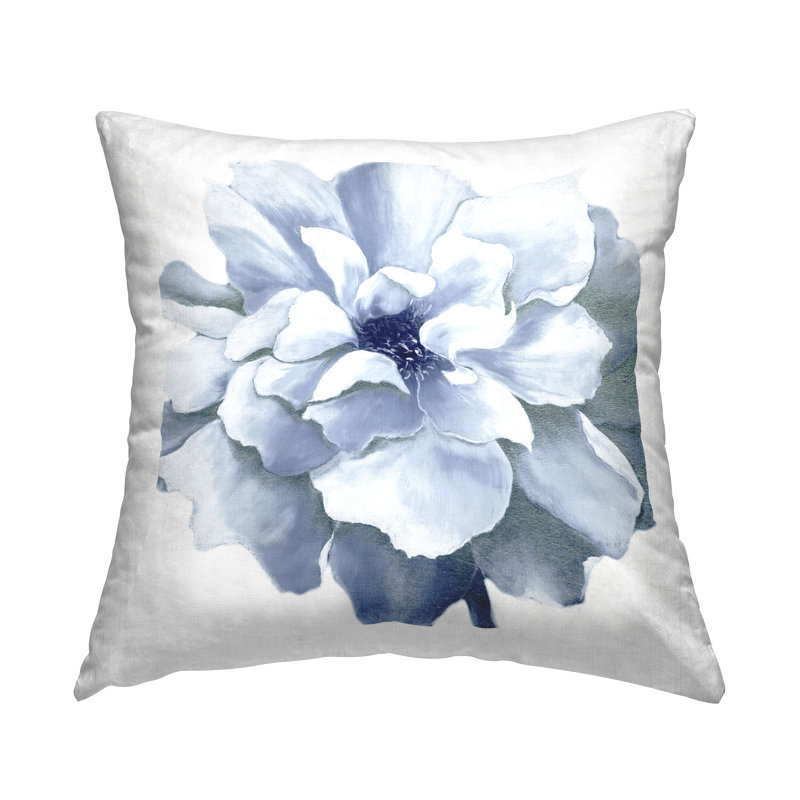 Coussin décoratif imprimé bleu Radiant Bloom par Withaar