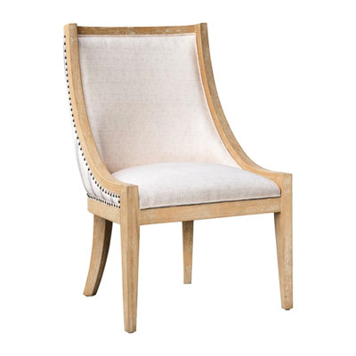 Chaise de salle à manger rembourrée de style avec accents - garniture cloutée, dossier incurvé, accoudoirs encastrés, structure en bois au fini blé récupéré, beige et naturel, siège d'une capacité de poids de 300 lb